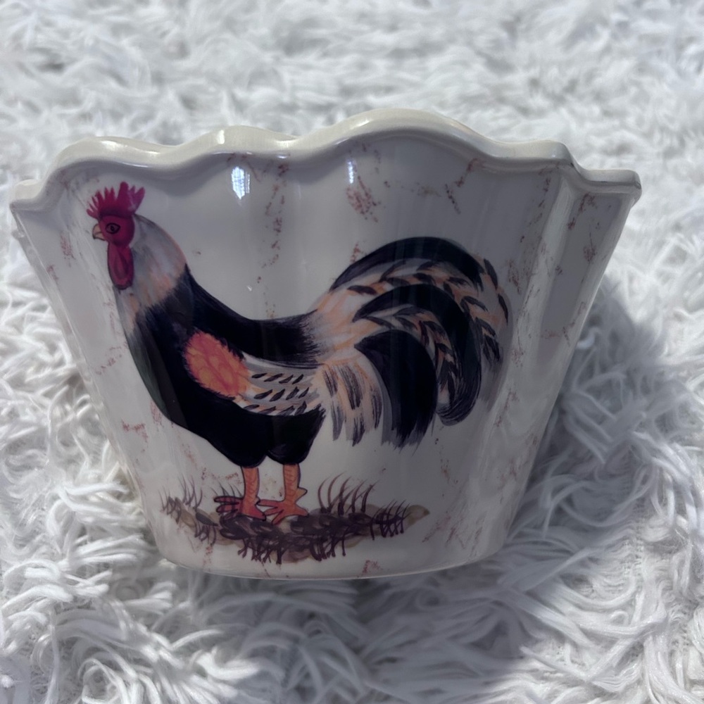 Tabletops Unlimited Calderone melamine Rooster bowl scalloped edges make offer